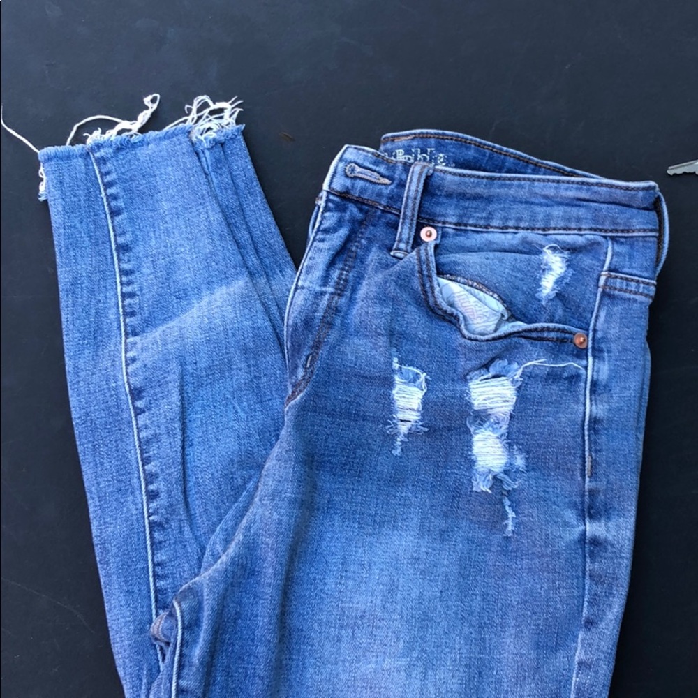 Wild Fable Frayed Distressed Jeans